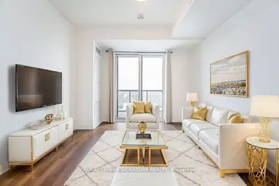 Condo Apartment in Oakville