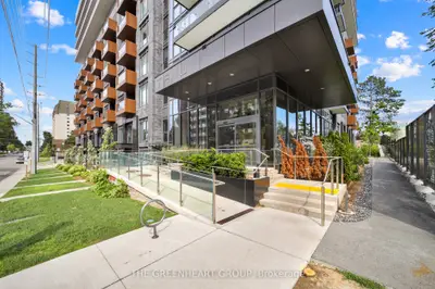 21 Park Street 218, Mississauga, On L5g 1l7