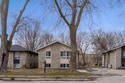 Detached in Halton Hills