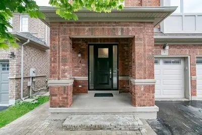 Detached in Brampton