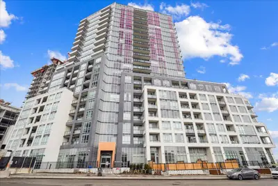 Condo Apartment in Brampton