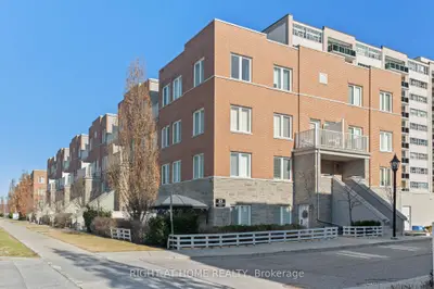 25 Richgrove Drive 216, Toronto W09, On M9r 0a3