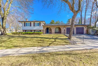 2129 Constance Drive, Oakville, On L6j 5l2