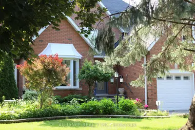Detached in Mississauga