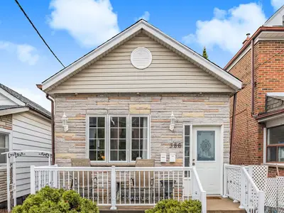 Detached in Toronto