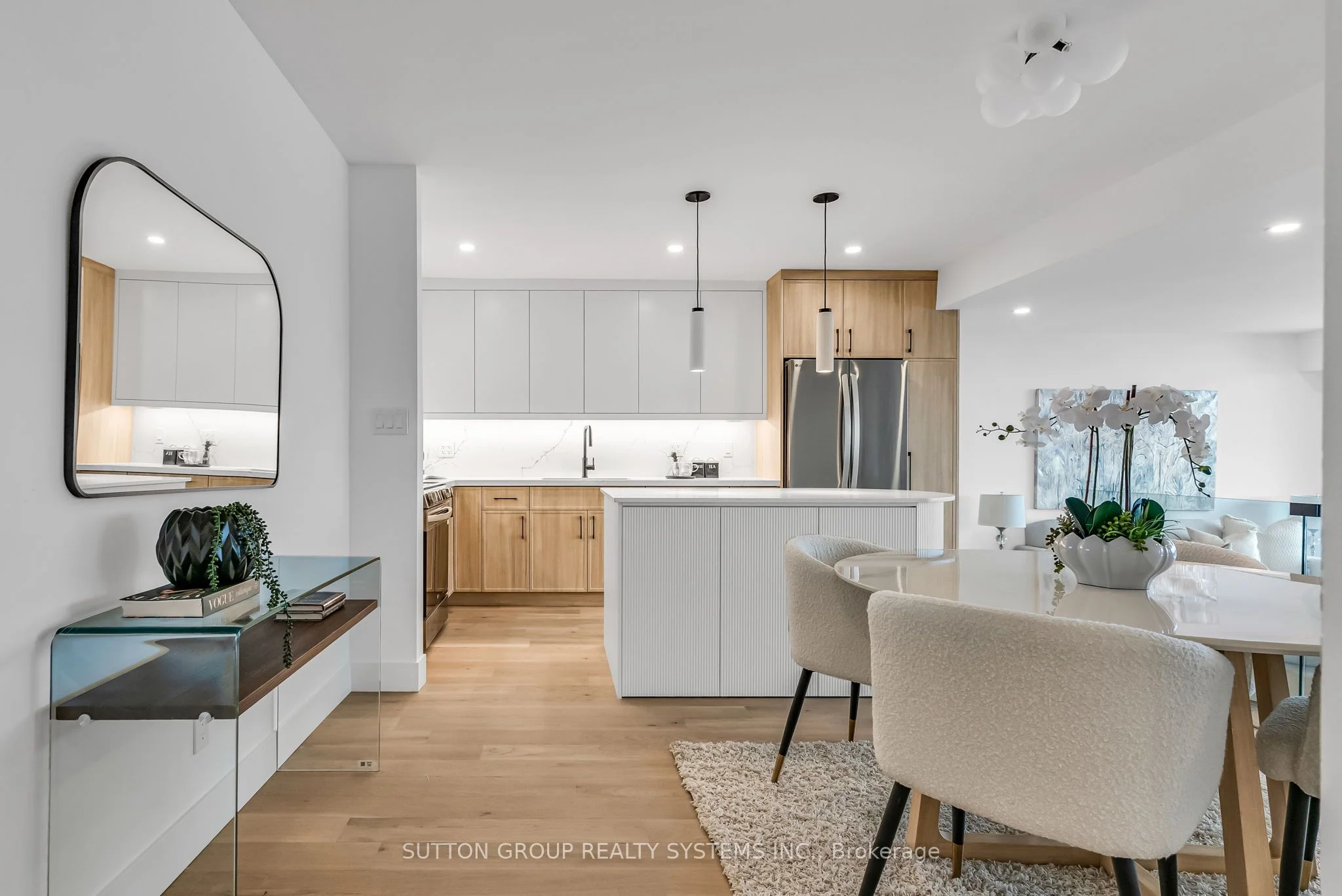 250 Scarlett Road 2012, Toronto W03, On M6n 4x5
