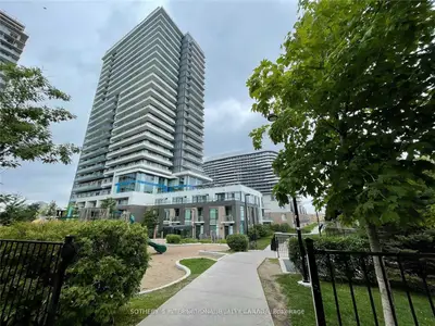 2560 Eglinton Avenue W 1806, Mississauga, On L5m 5r1