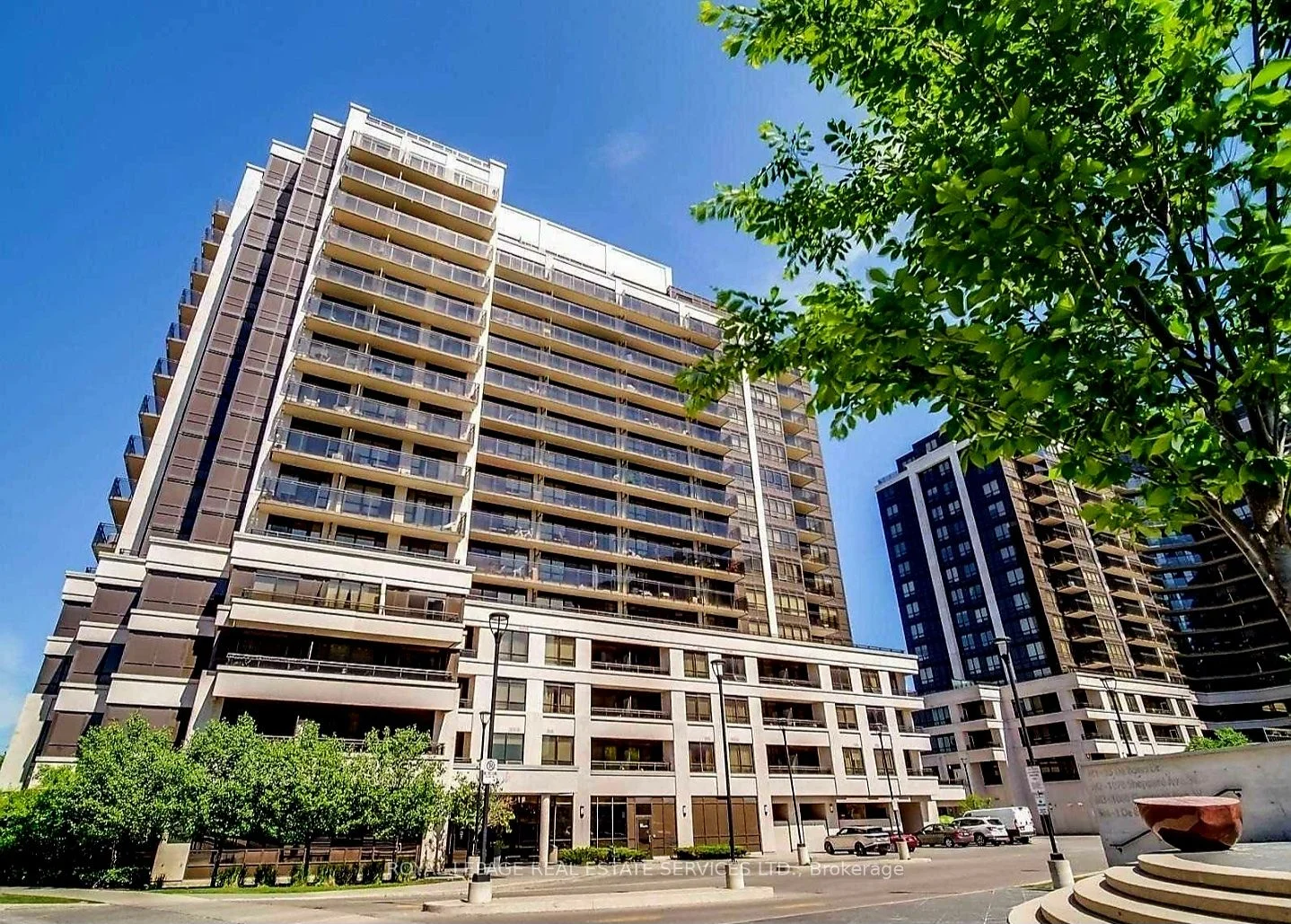 1 De Boers Drive 715, Toronto W05, On M3j 0g6