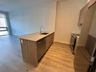 430 Square One Drive 203, Mississauga, On L5b 0l6
