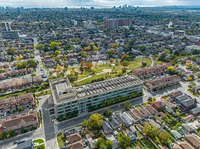 Condo Apartment in Toronto