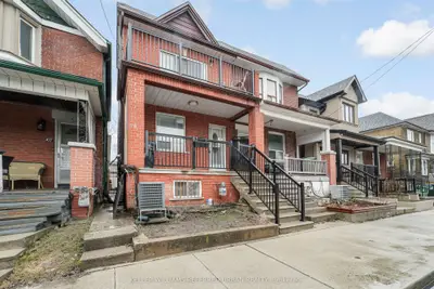 109 Lappin Avenue 2nd Flr, Toronto W02, On M6h 1y3