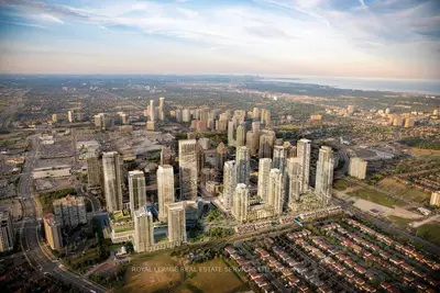 430 Square One Avenue 1206, Mississauga, On L5b 0l6