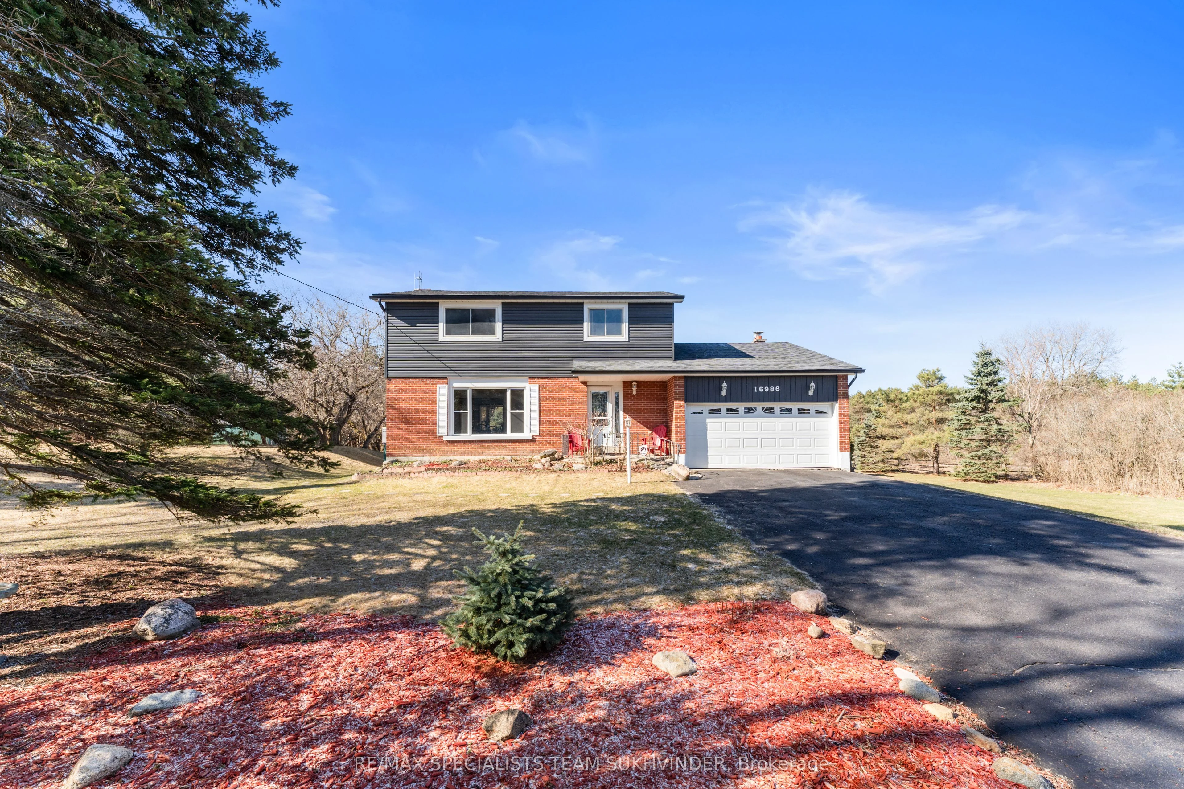 Detached in Caledon