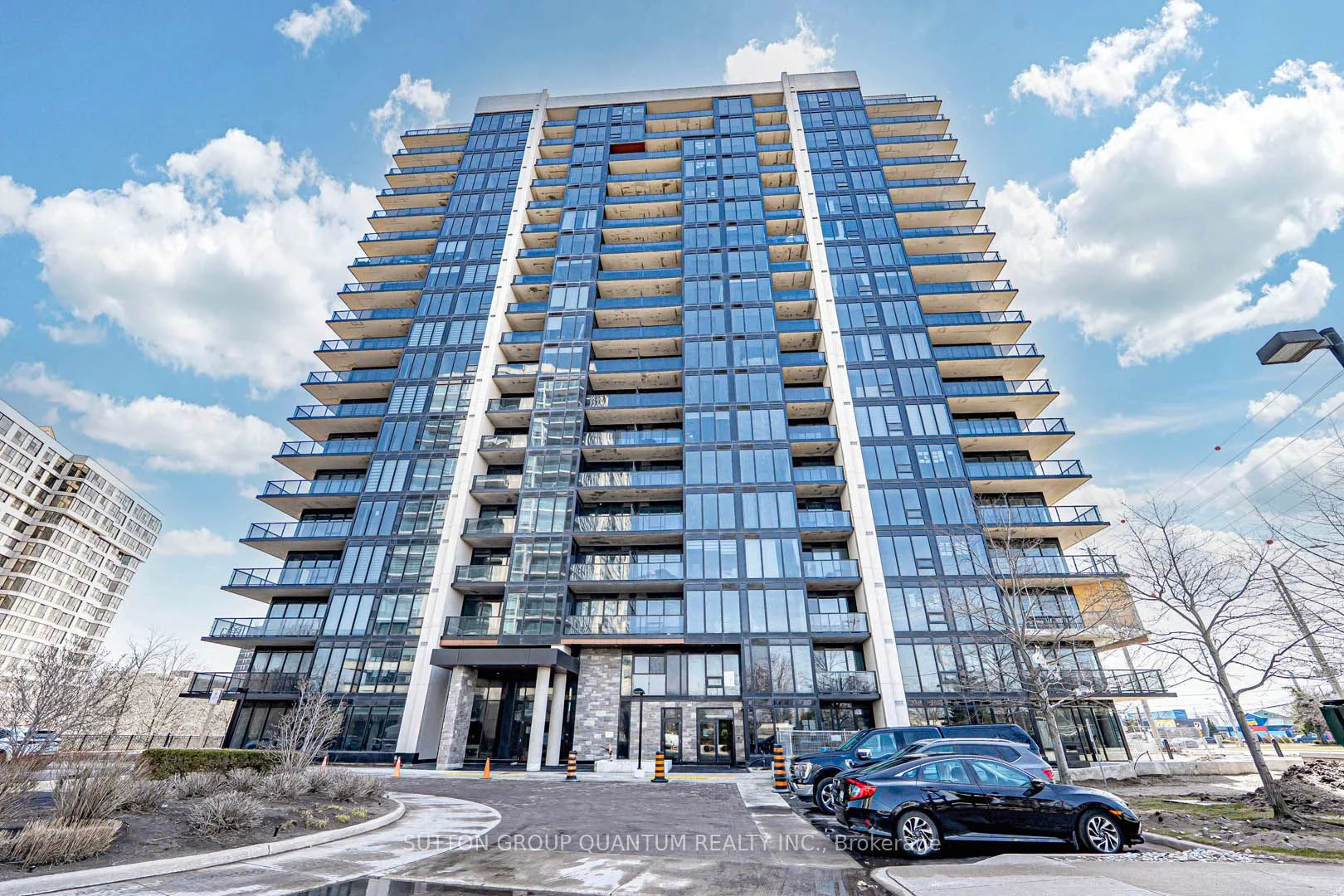 Condo Apartment in Mississauga