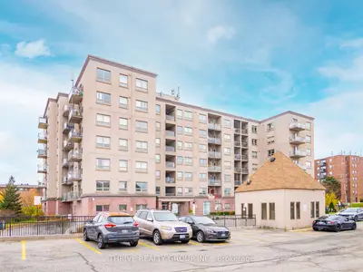 Condo Apartment in Mississauga