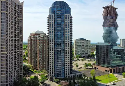Condo Apartment in Mississauga