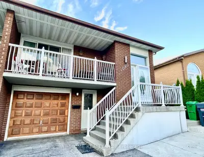 Semi-Detached in Mississauga