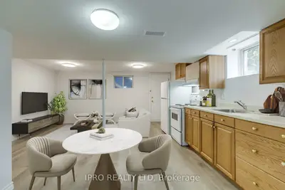 1340 Bridge Road Lower, Oakville, On L6l 2c7