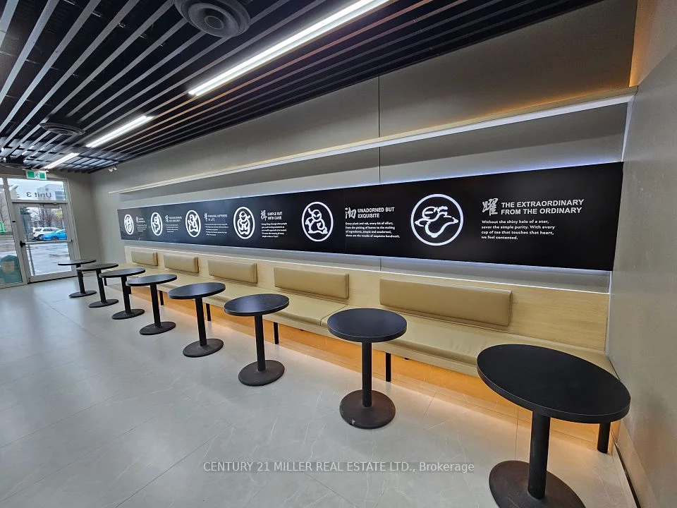 90 Annagem Boulevard 3, Mississauga, ON L5T 2Y3