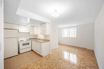 1407 Dupont Street 109, Toronto W02, On M6h 4j7