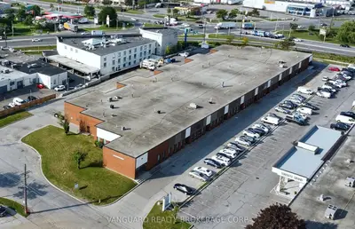 20 Baywood Road 1, Toronto, On M9v 4a8