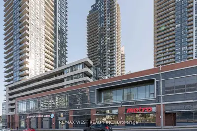 2200 Lake Shore Boulevard W 1203, Toronto W06, On M8v 1a4