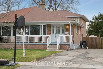 2469 Yeovil Road, Mississauga, On L5j 2g1