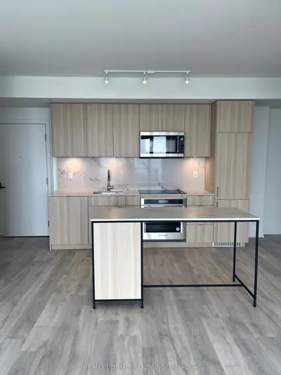 220 Missinnihe Way 1107, Mississauga, On L5h 0a9
