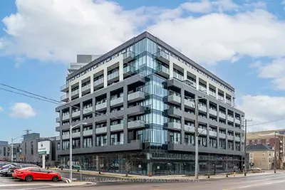 Condo Apartment in Toronto