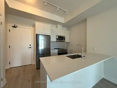 430 Square One Drive 310, Mississauga, On L5b 0l6