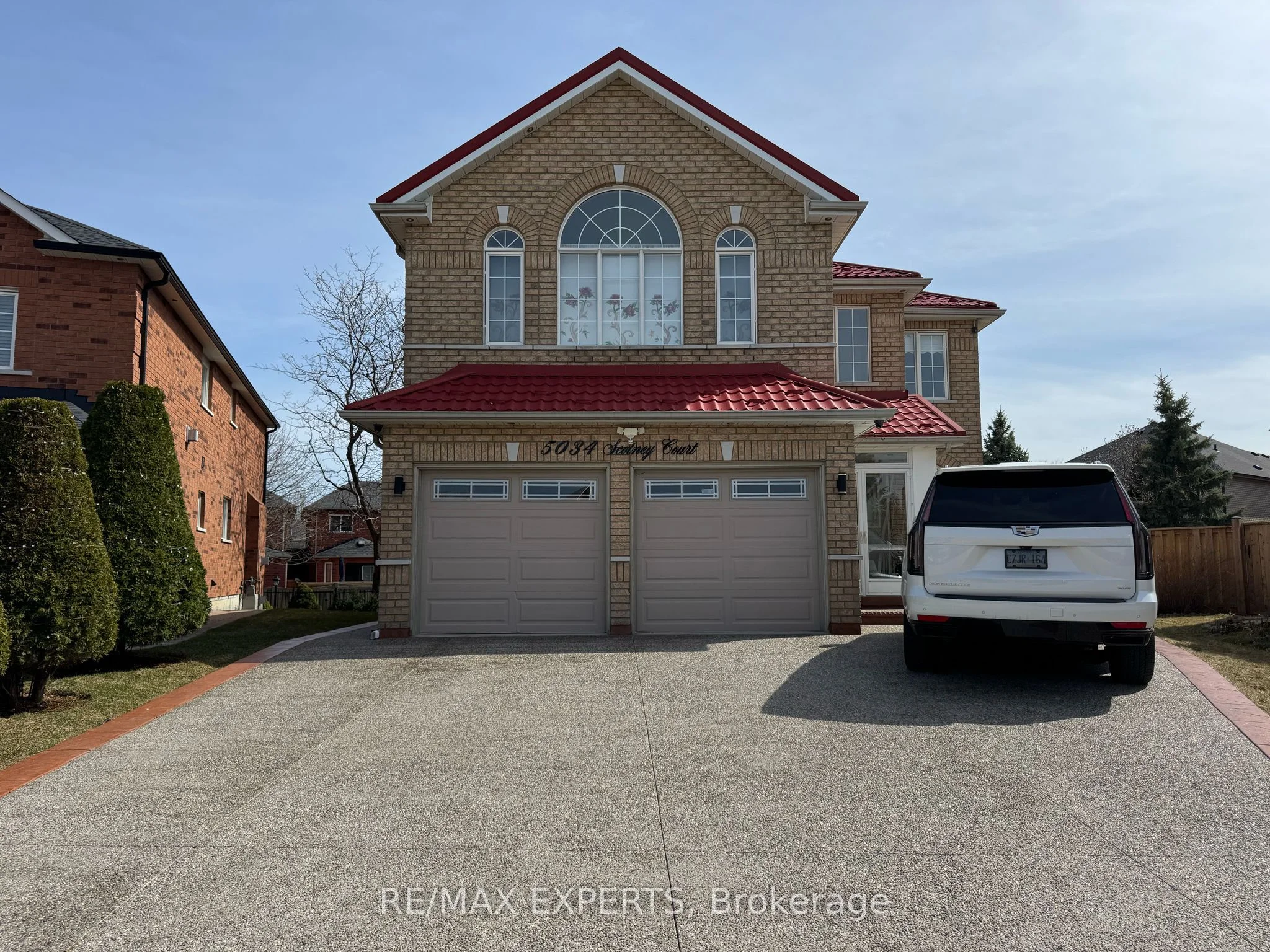 5034 Scotney Court BSMT, Mississauga, ON L5R 3Z3