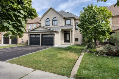 Detached in Mississauga