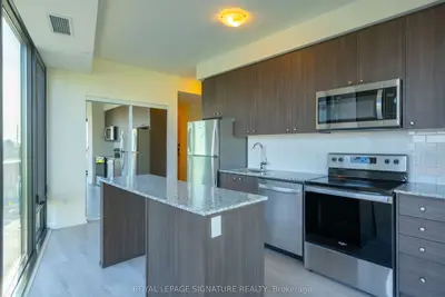 3006 William Cutmore Boulevard 316, Oakville, On L6h 8a4