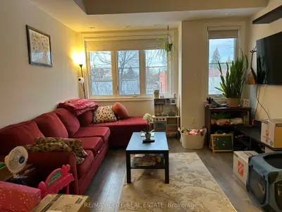 Condo Townhouse in Toronto