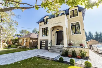 Detached in Toronto