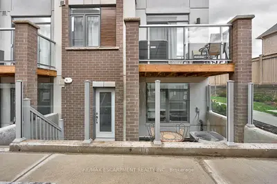 3058 Sixth Line 101, Oakville, On L6m 1p8