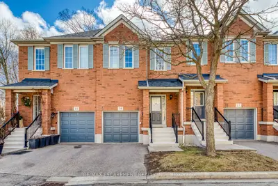 5530 Glen Erin Drive 26, Mississauga, On L5m 6e8