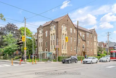 1340 King Street W 204, Toronto W01, On M6k 1h1