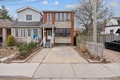Detached in Toronto