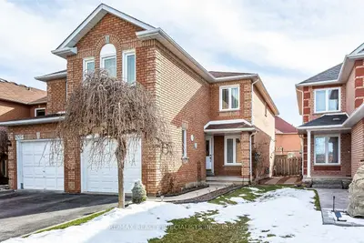 6923 Dillingwood Drive Main & 2nd, Mississauga, On L5n 6z7