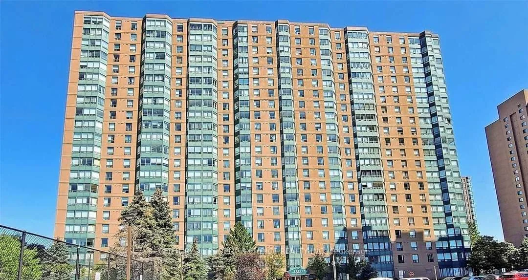 135 Hillcrest Avenue 1110, Mississauga, On L5b 4b1