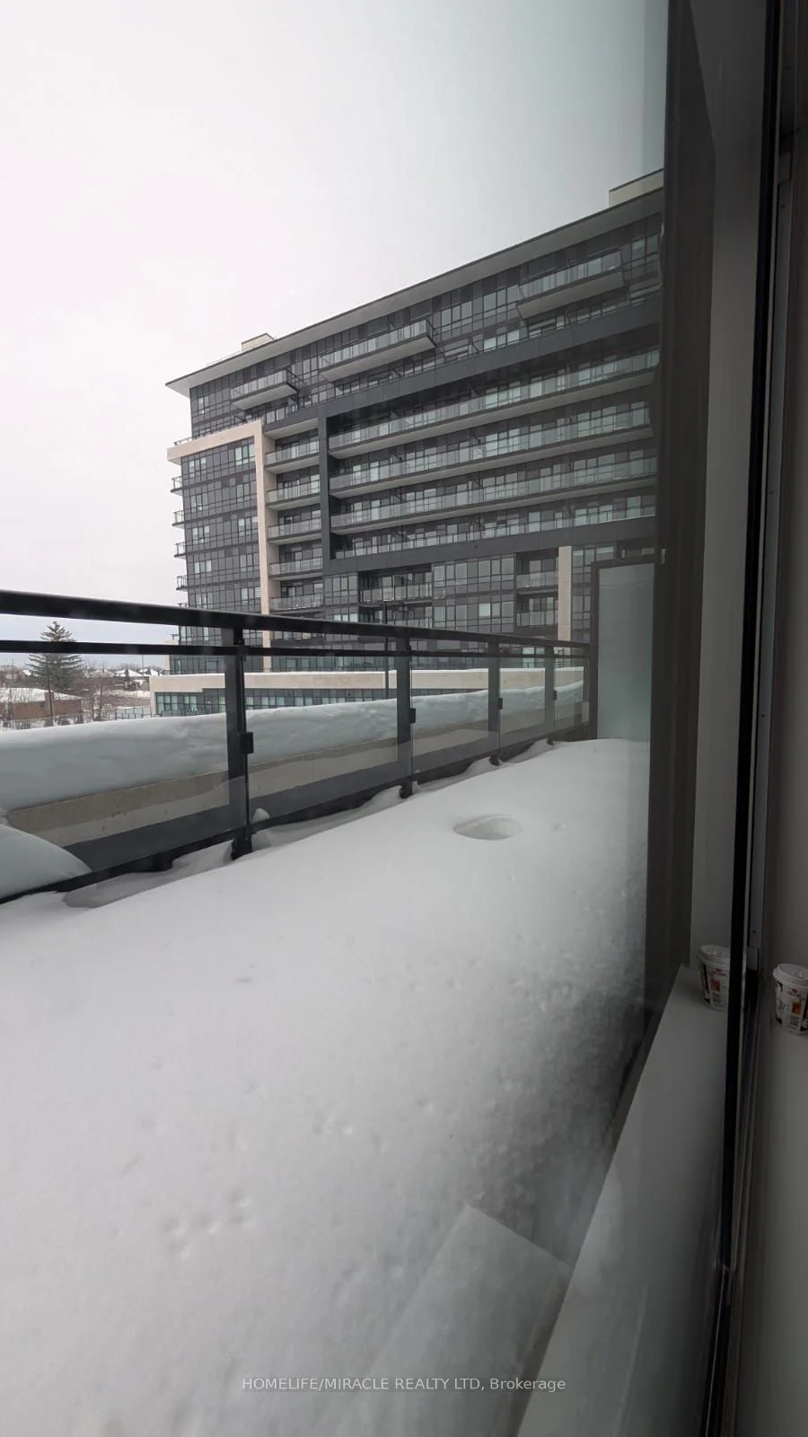 395 Dundas Street 238, Oakville, ON L6M 4M2