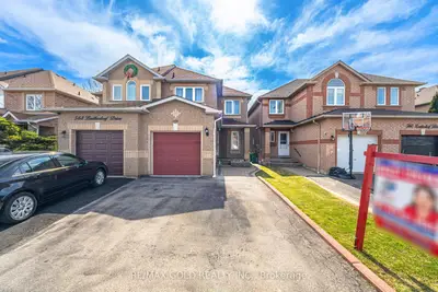 Semi-Detached in Mississauga