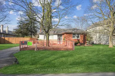260 Weldon Avenue, Oakville, On L6k 2j1
