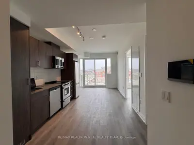 Condo Apartment in Oakville