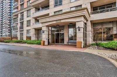 5233 Dundas Street 2118, Toronto W08, On M9b 6m1