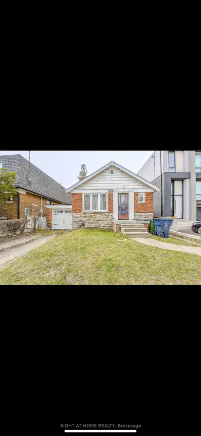 1216 Islington Avenue, Toronto W08, On M8z 4t1