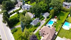 779 Indian Road, Mississauga, On L5h 1r4