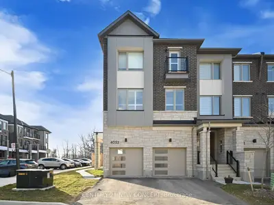 Att/Row/Townhouse in Mississauga