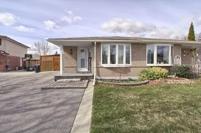 Semi-Detached in Brampton